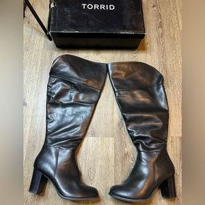 Torrid Women’s Wide Size 10 Leather Knee High Boots